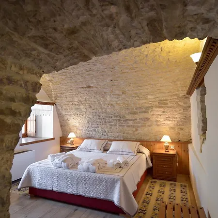 Hotel Kalemi 2 Gjirokastër