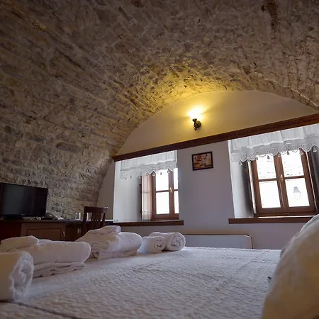 Kalemi 2 Gjirokastër