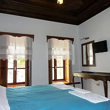 Kalemi 2 Hotel Gjirokastër